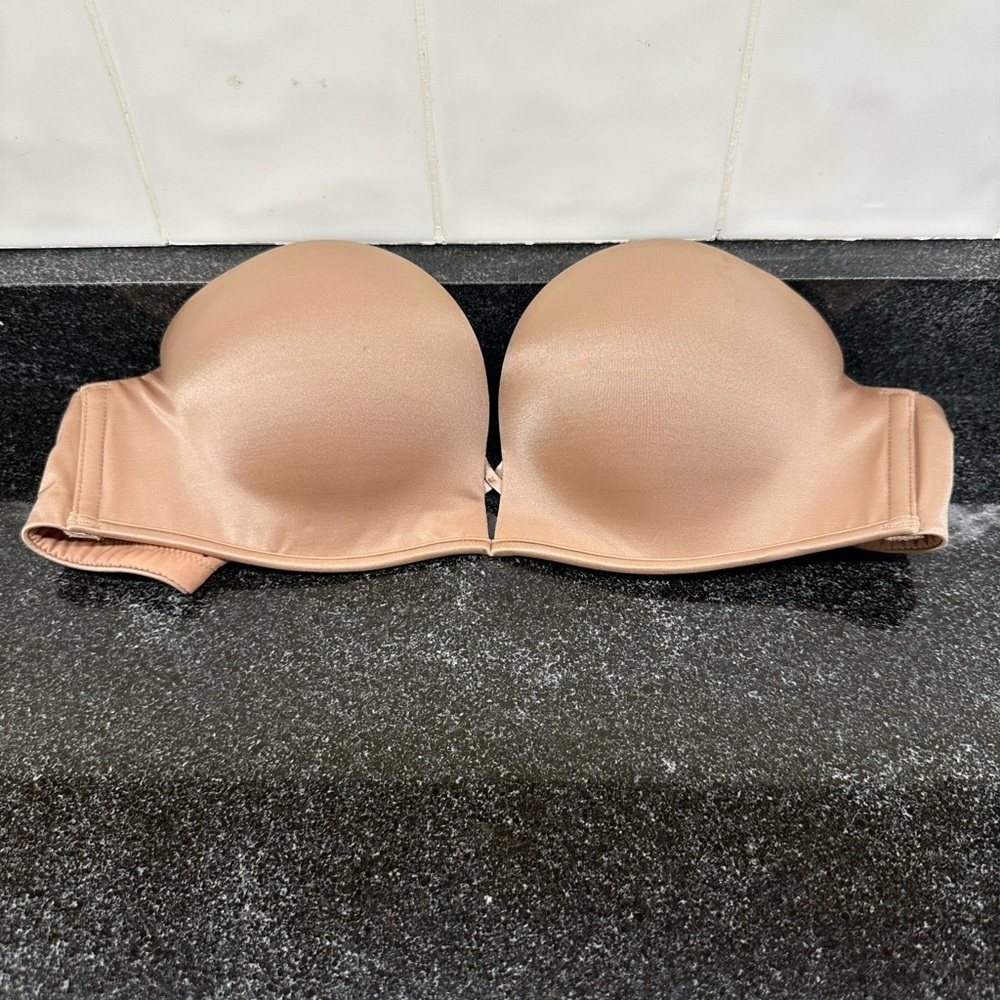 Victoria’s Secret Bombshell Strapless Bra